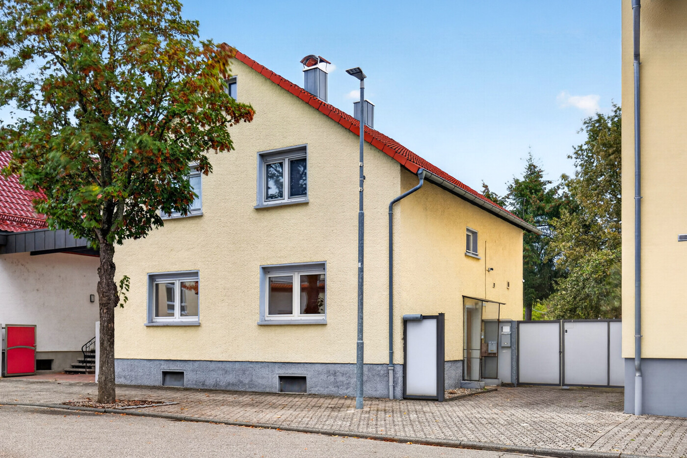 Straßenansicht