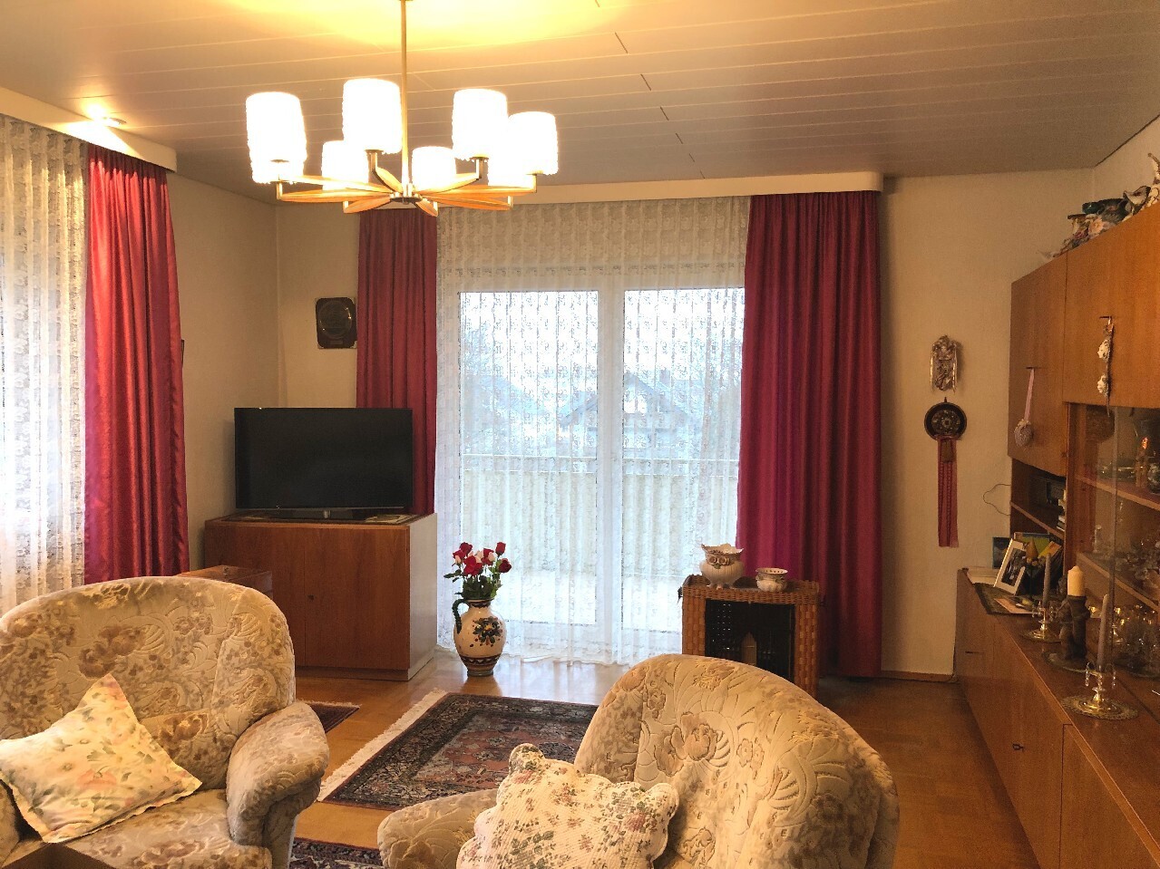 Wohnzimmer - Whg. im OG rechts