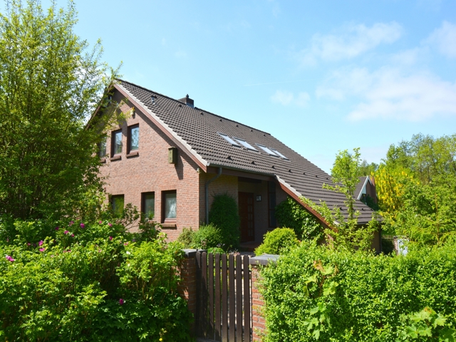 Verkauft im Gemeinschaftsgeschäft Dominic Wolf Immobilien - Haus in Molfsee