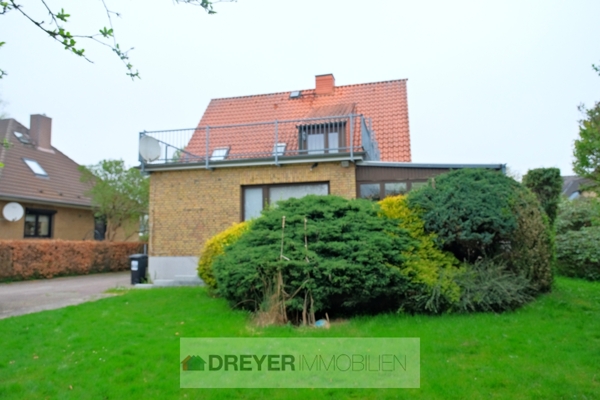 Blick zum Einfamilienhaus