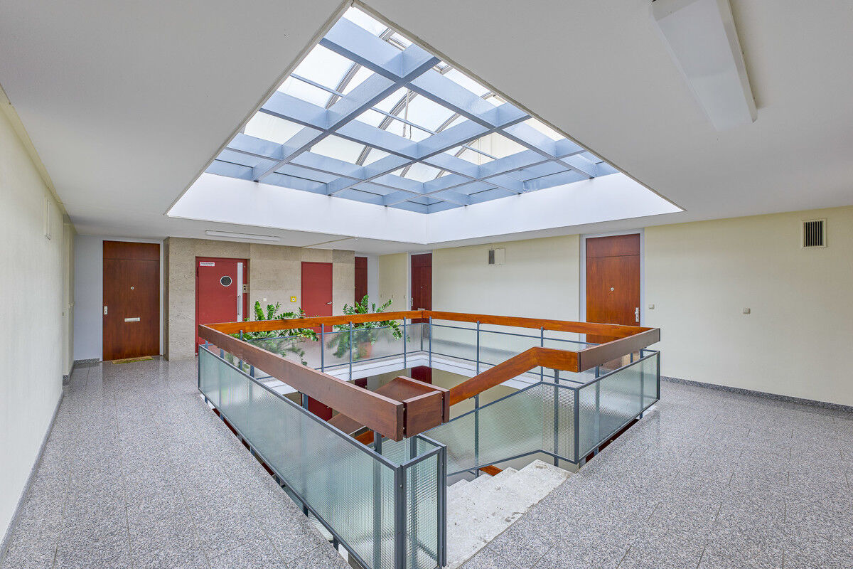 Treppenhaus mit Atrium