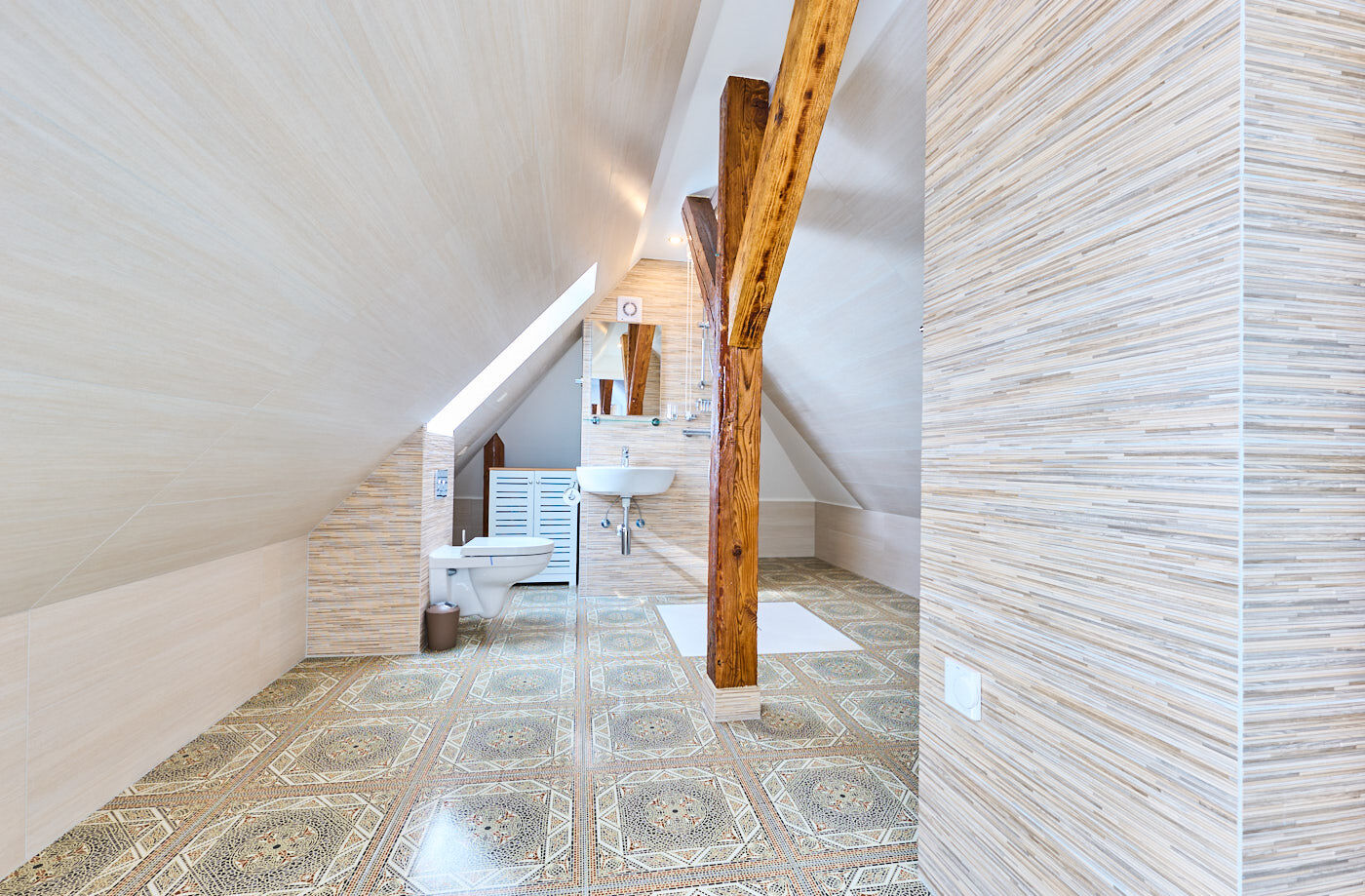 Badezimmer 2. Dachgeschoss