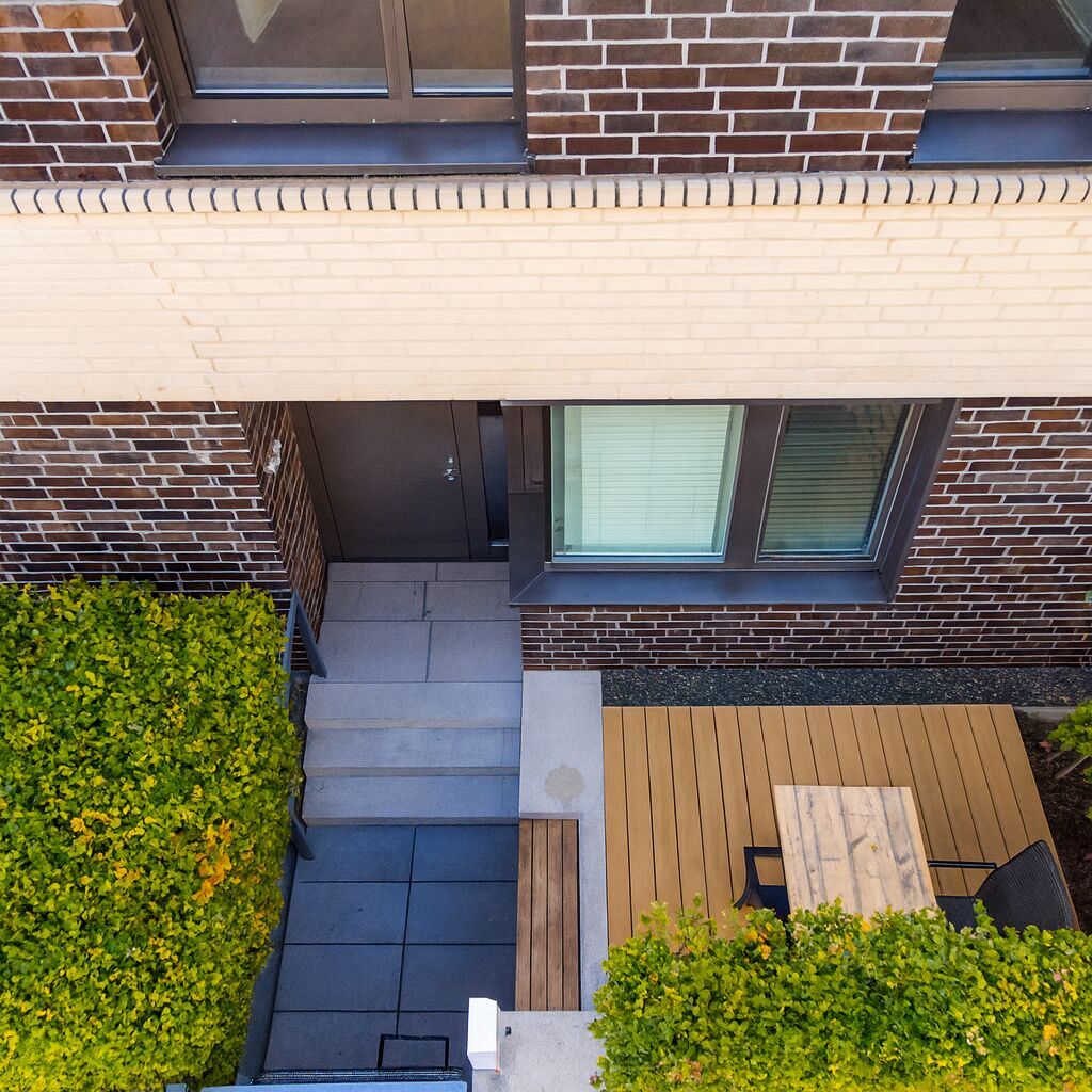 Ansicht Terrasse / Wohnungseingang