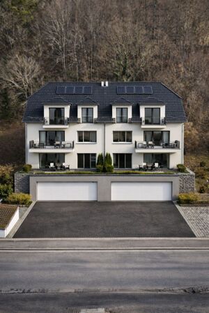 Visualisierung moderne DHH mit Doppelgarage in Hanglage
