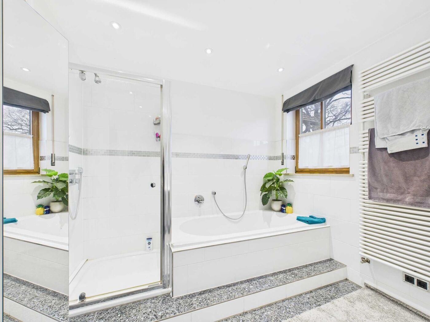 Badezimmer EG