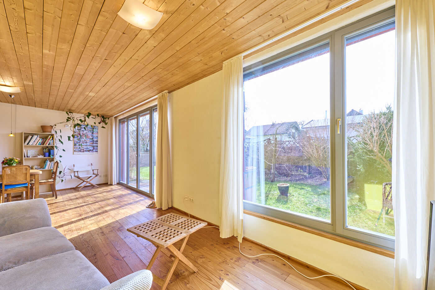 Wohnen und Südterrasse