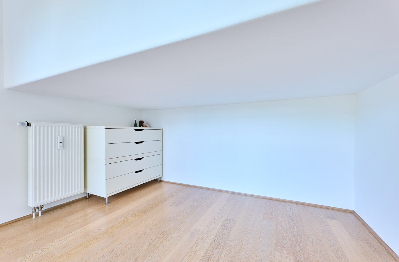 Schlafen / niedrige Decke