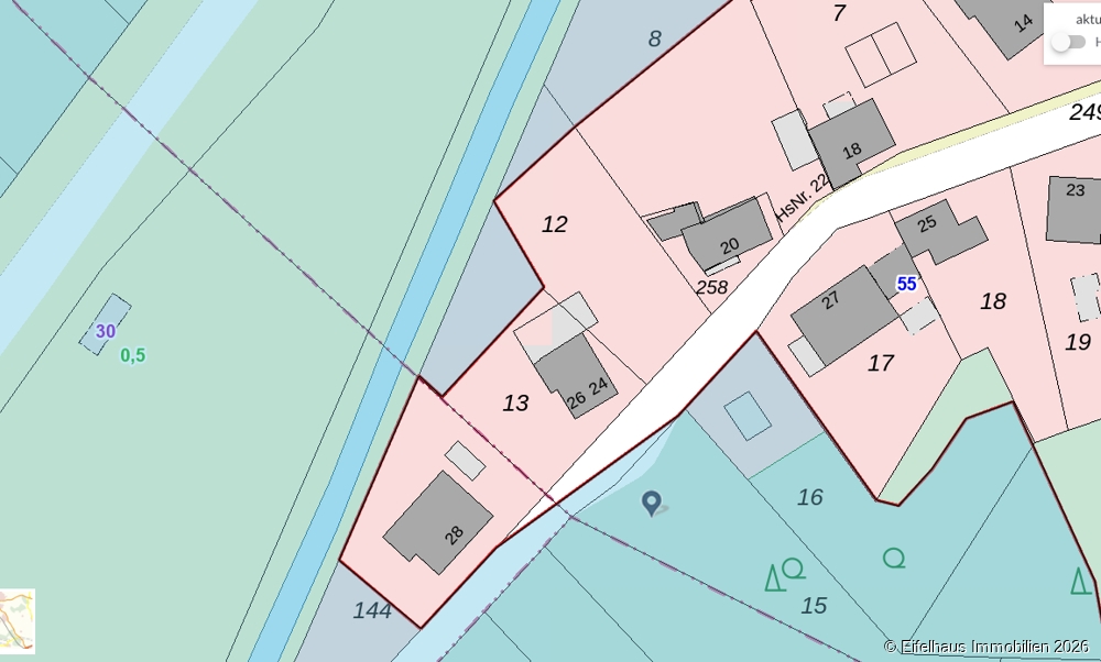 Flurstücke 12+13 mit Bachlauf