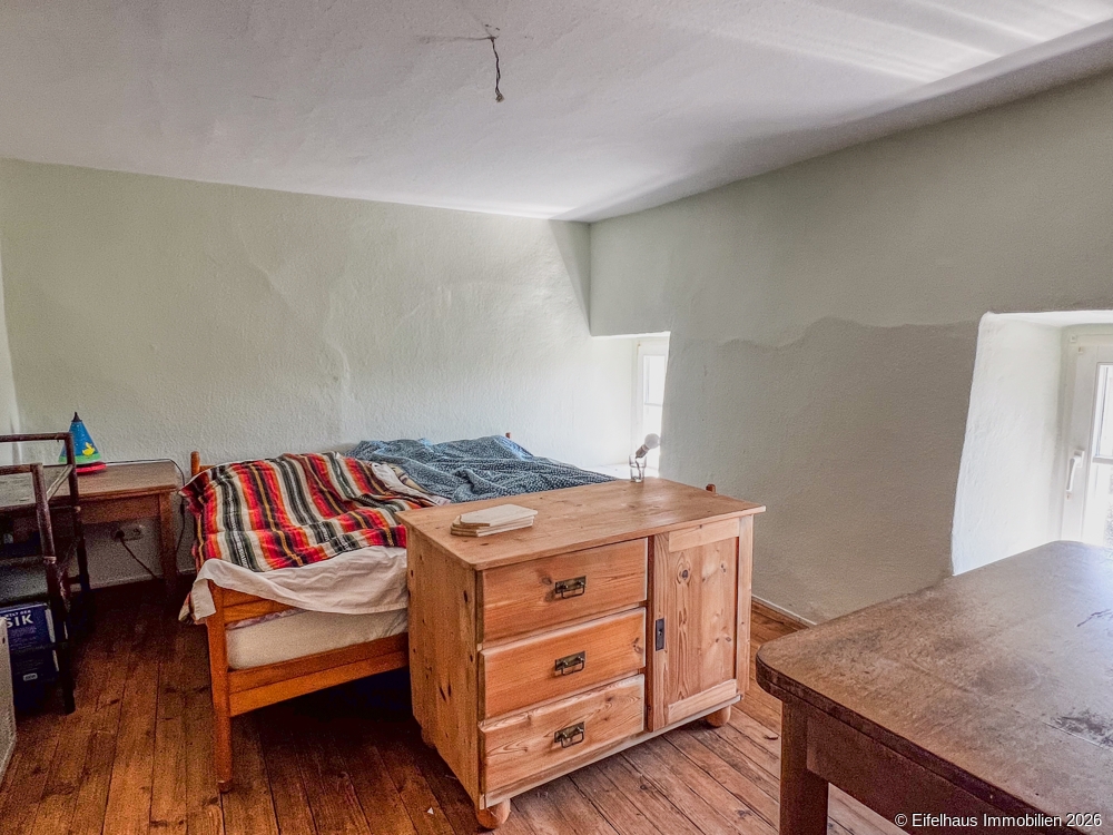 Zimmer 2 OG (Nr.13)