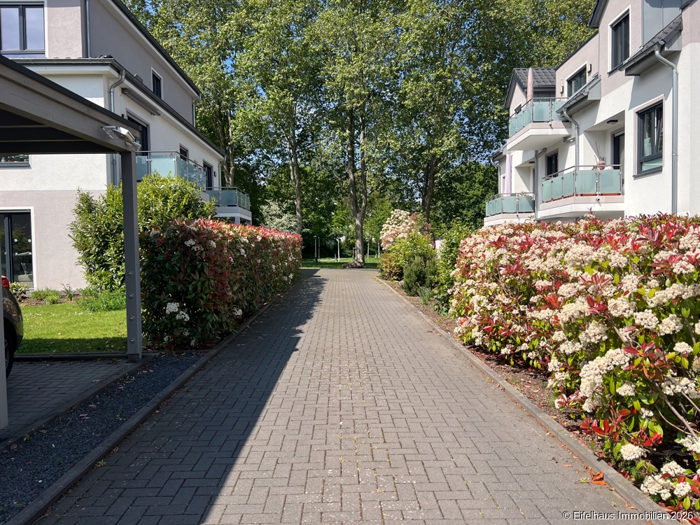Zuwegung Carport