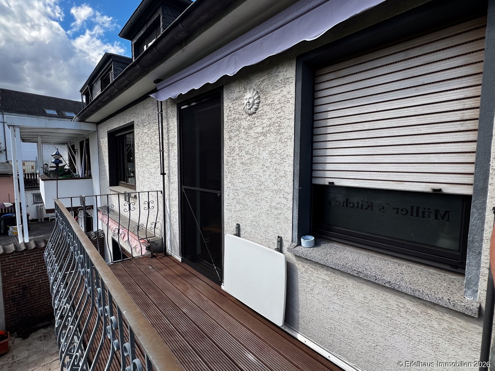 Balkon 1OG