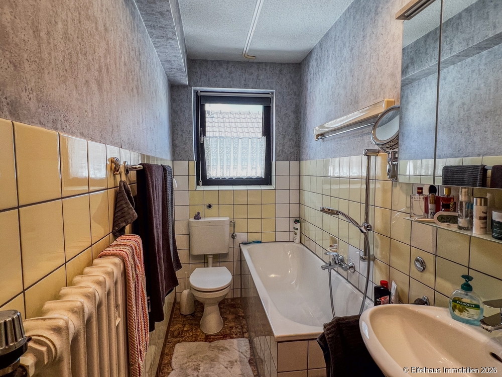 Badezimmer Wohnung 1OG