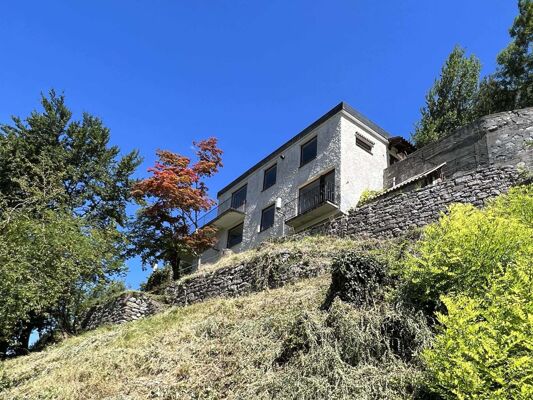 Haus von unten 18x13,5