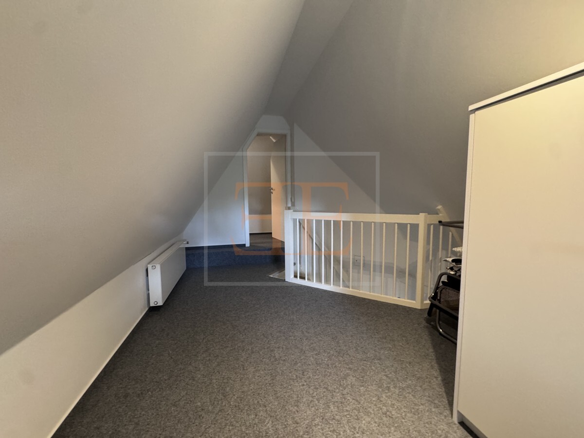 Blick auf Treppe in Ankleide
