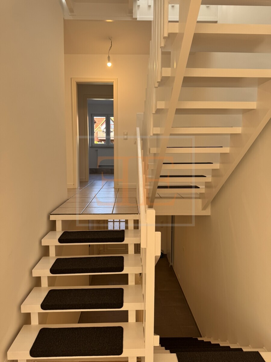 Treppe zum Zwischengeschoss 