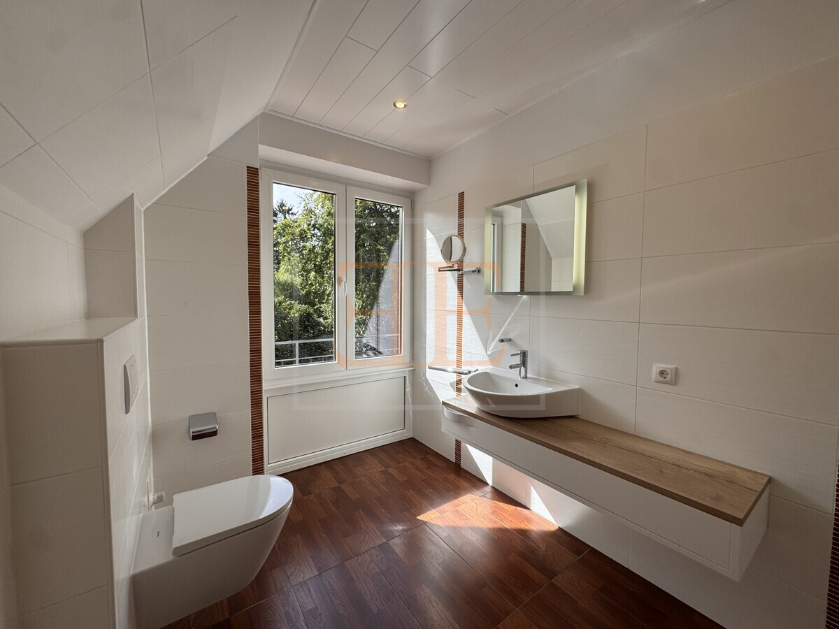 Badezimmer im Obergeschoss