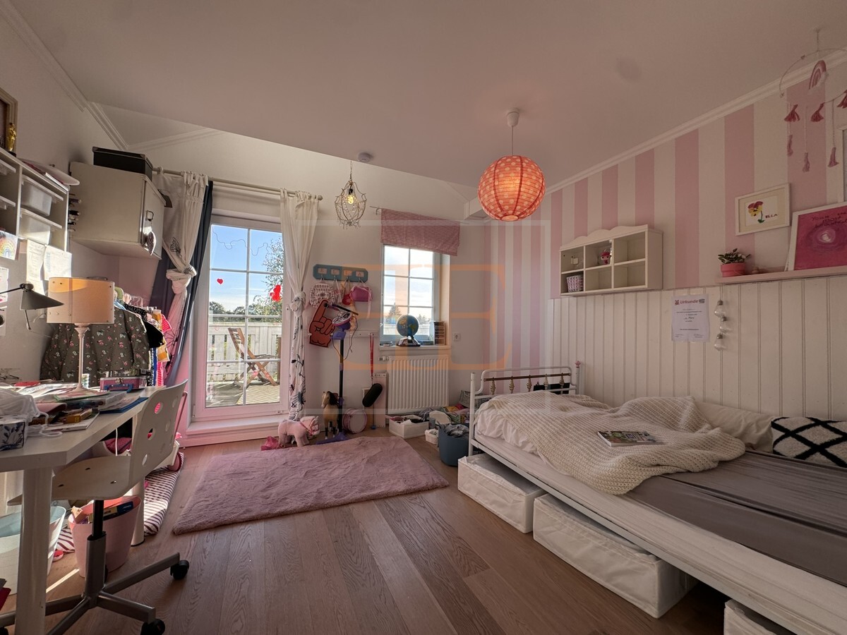 Kinderzimmer 1, OG
