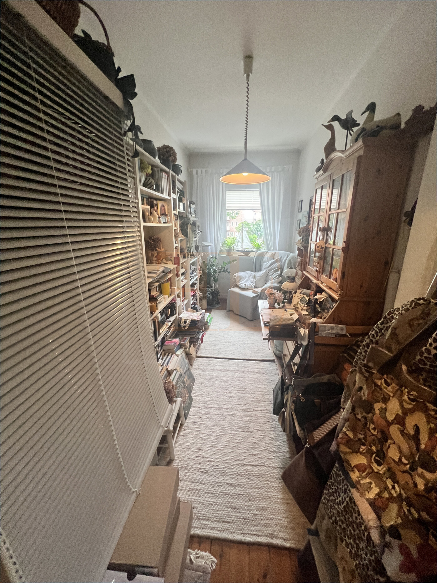halbe Zimmer