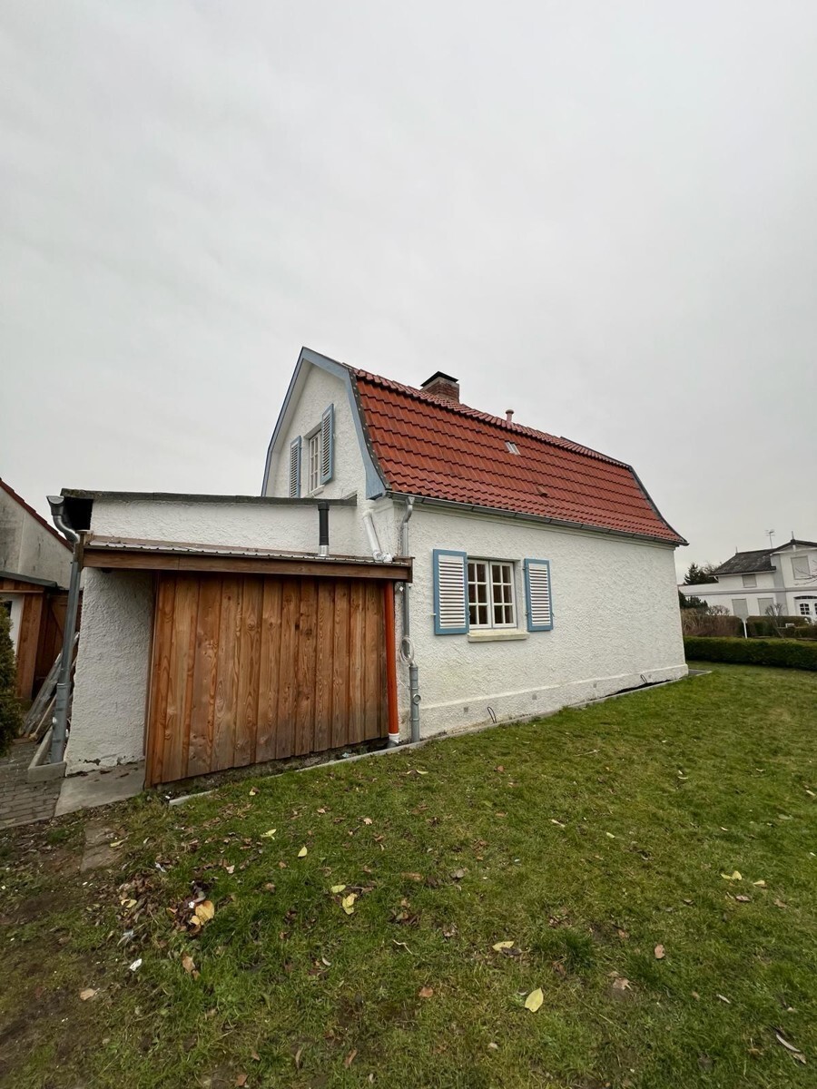 Seitenansicht Haus