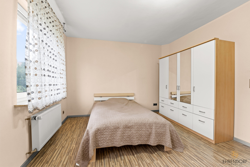 Schlafzimmer (HW)
