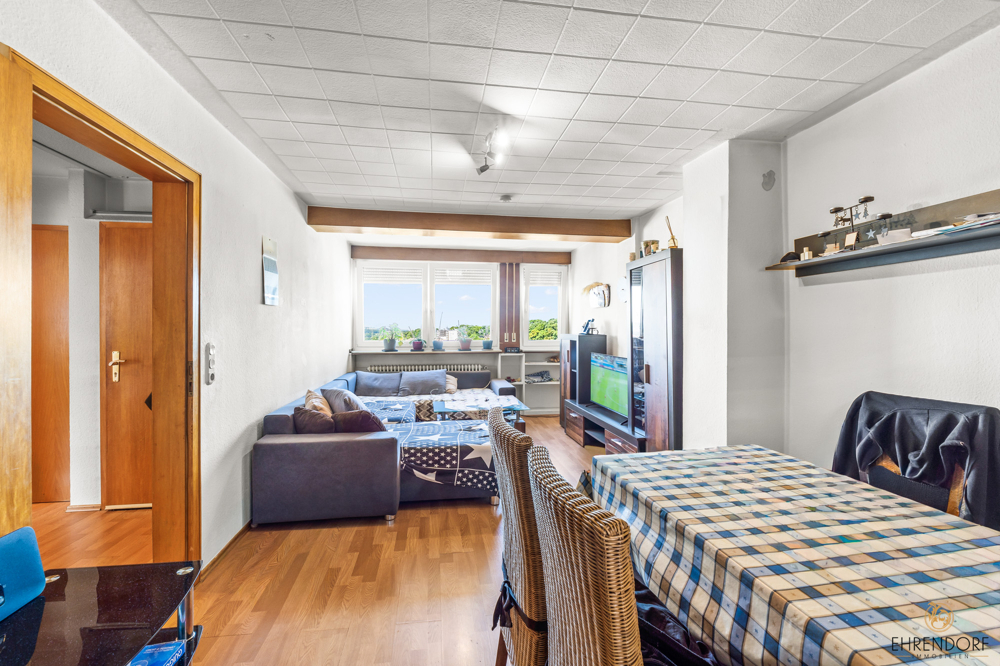 Wohnzimmer DG