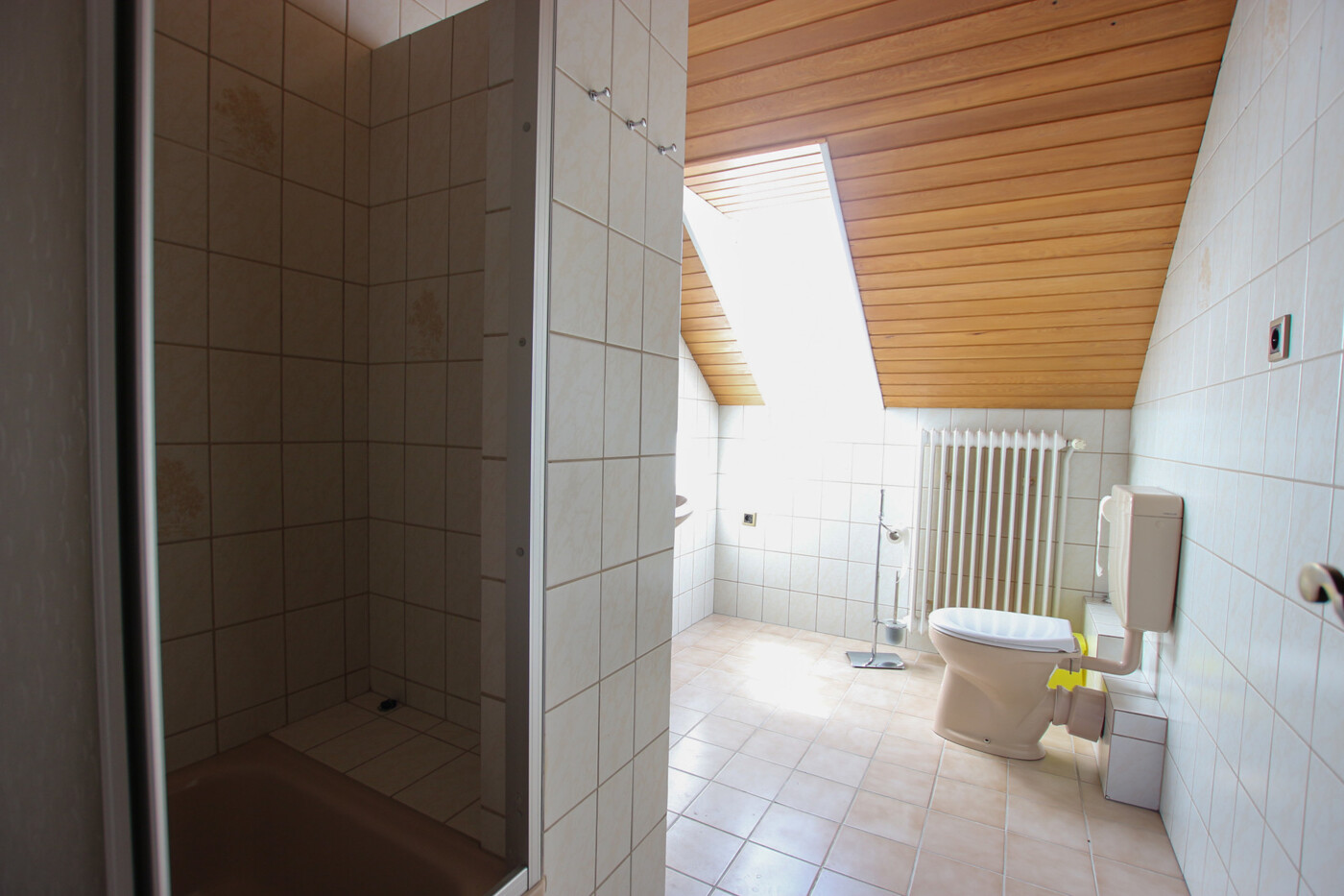 Badezimmer Dachgeschoss