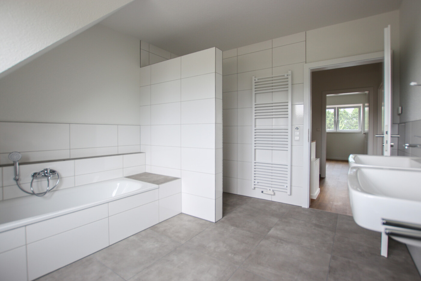 Badezimmer DG