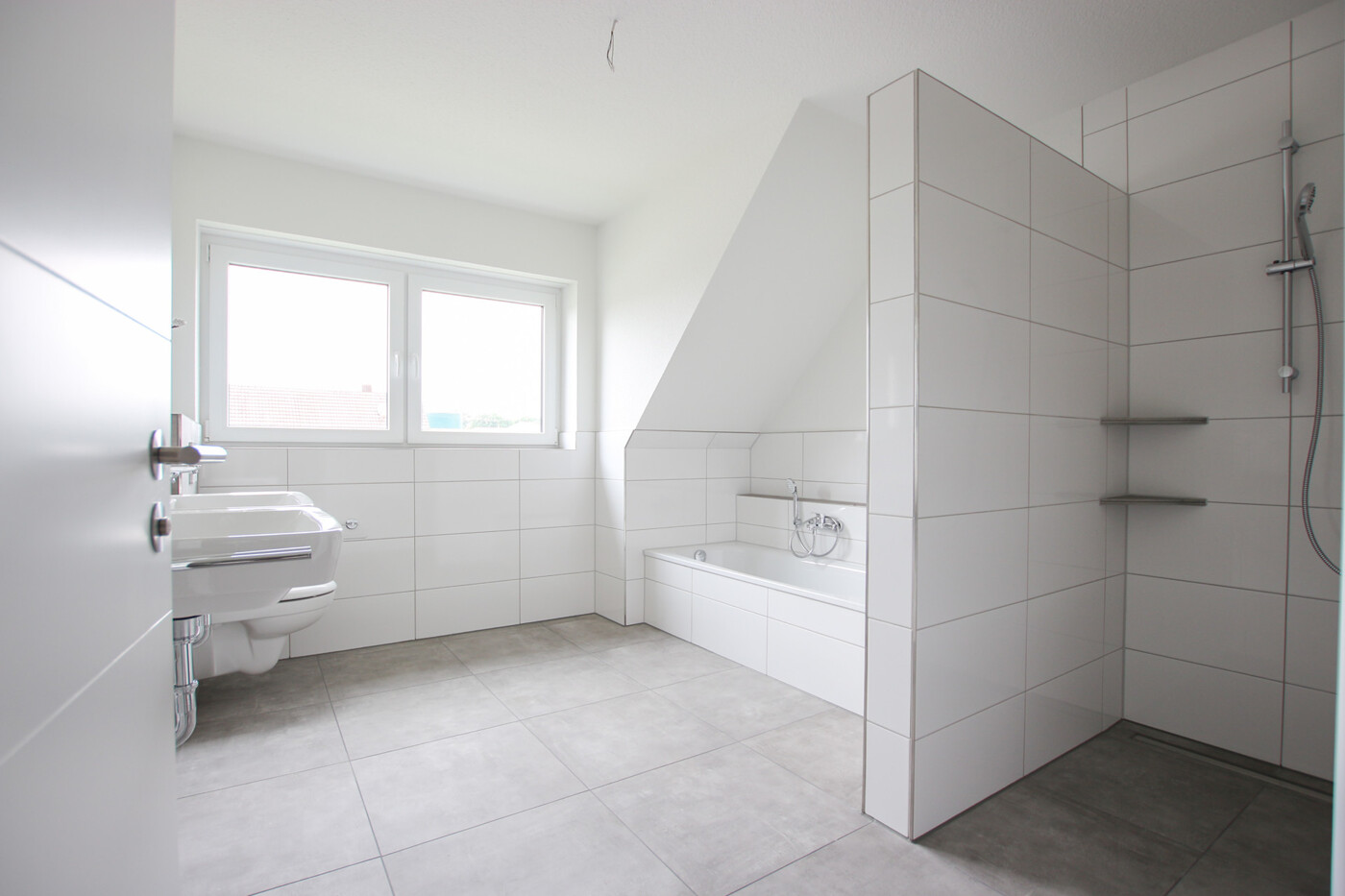 Badezimmer DG