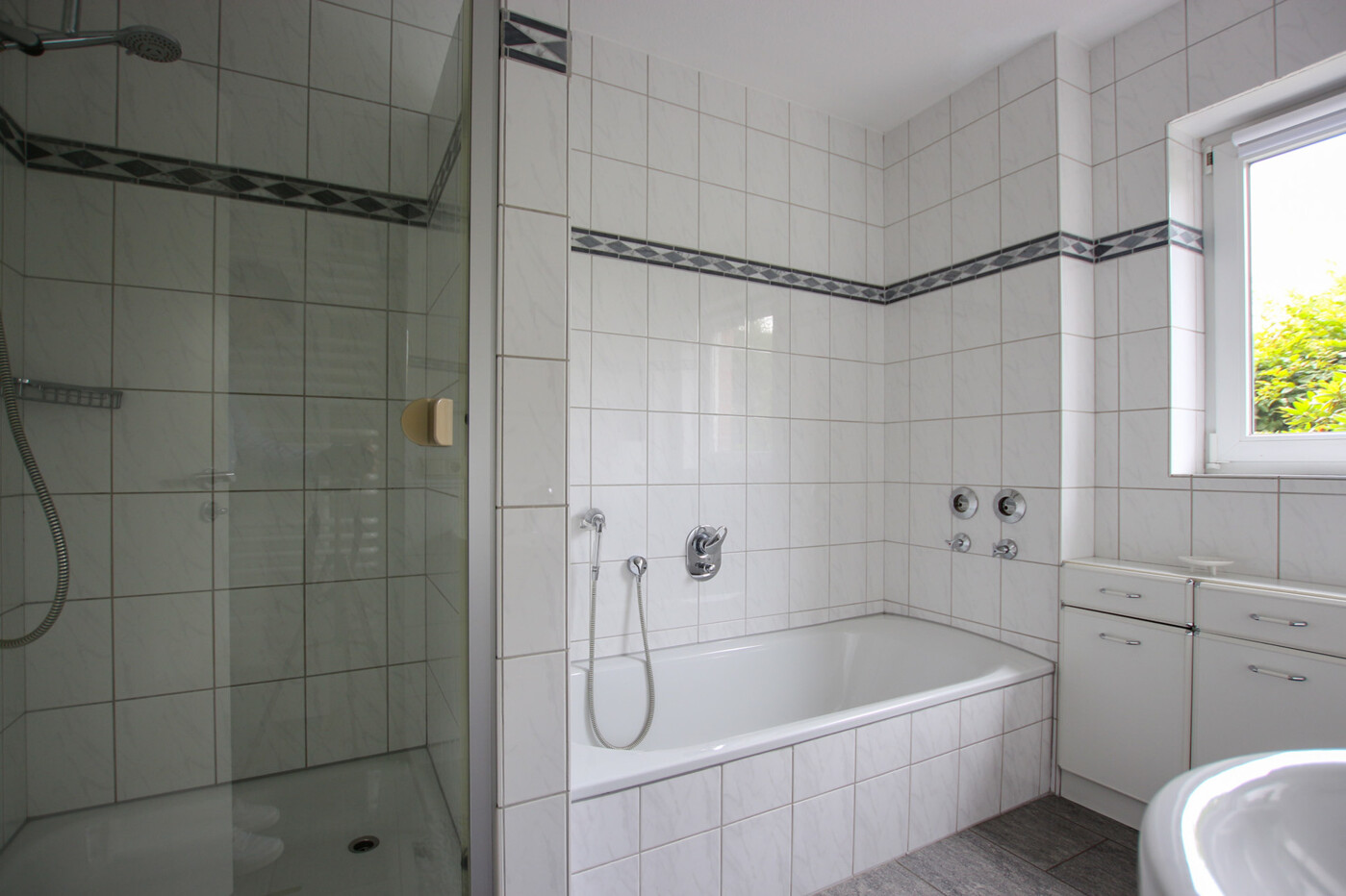 Badezimmer 1