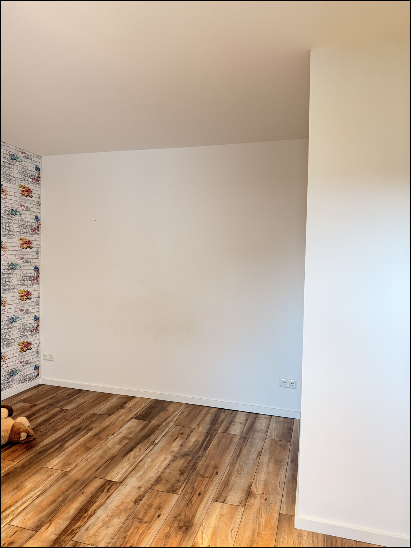 Schlafzimmer 3 OG / Küchenanschluss
