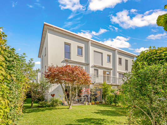 EFH_im_Widacher_5a_Hinwil_Titelbild