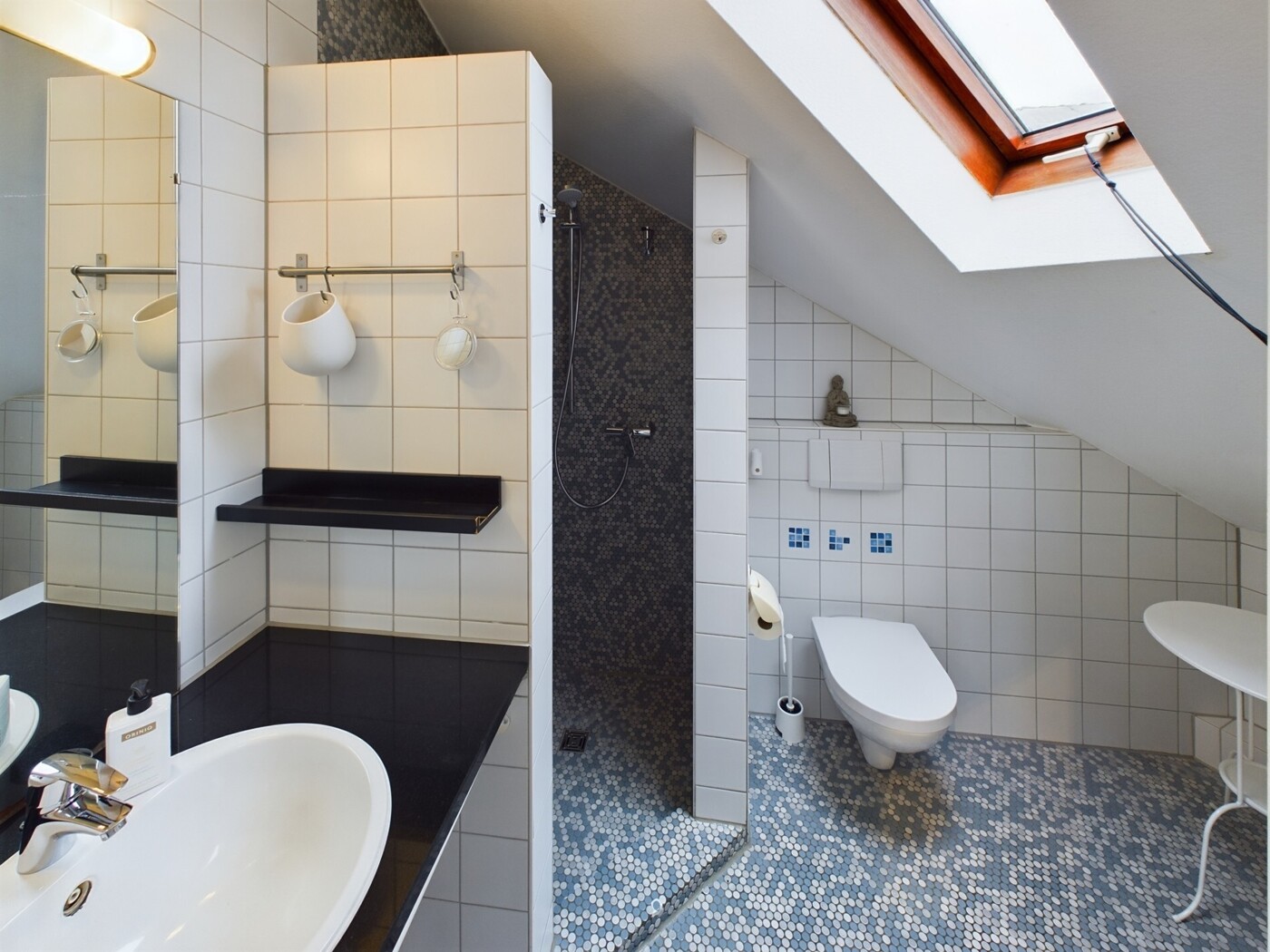 Haus 22 - OG Tageslichtbad