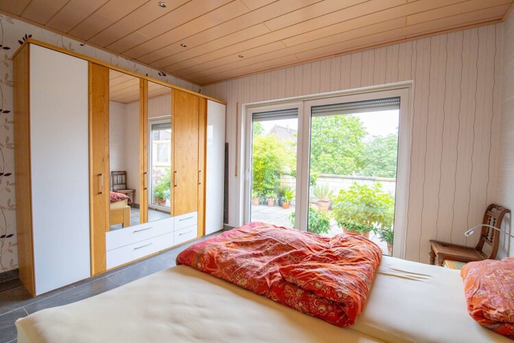 Elternschlafzimmer OG