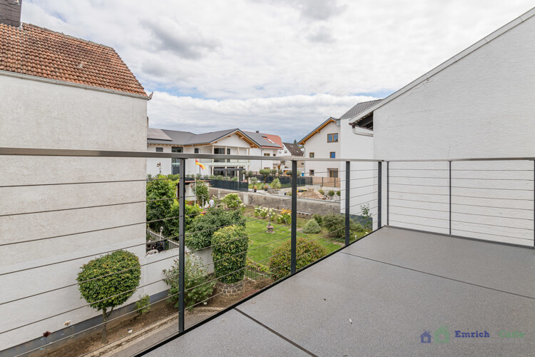 Balkon Arbeits-/Kinderzimmer