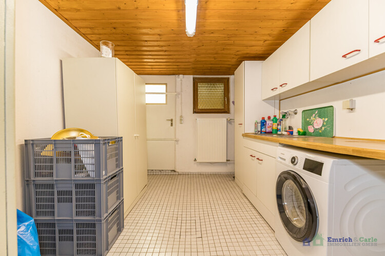 KG Waschküche mit 2. Hauszugang