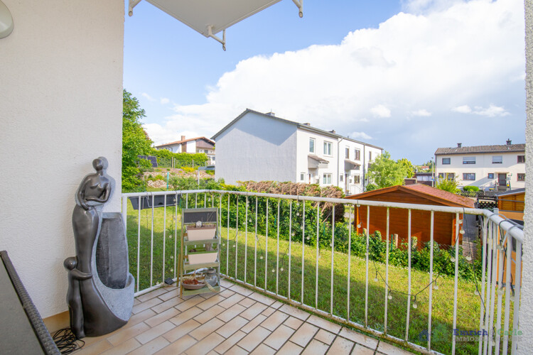 Balkon mit Blick ins Grüne