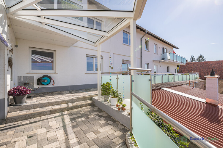 Außenbereich / Carport