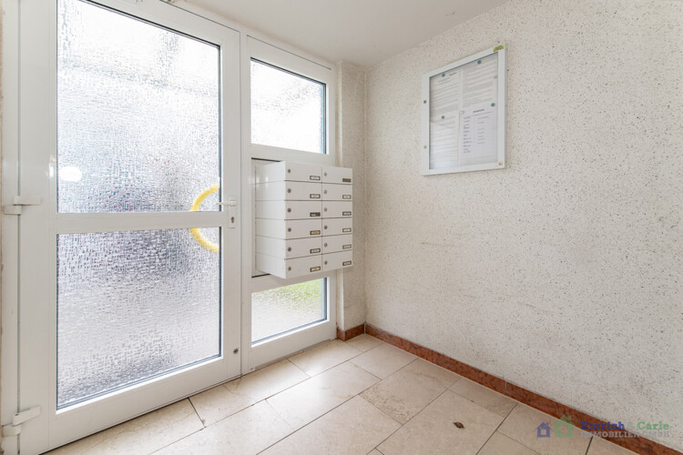 Treppenhaus / Eingangsbereich