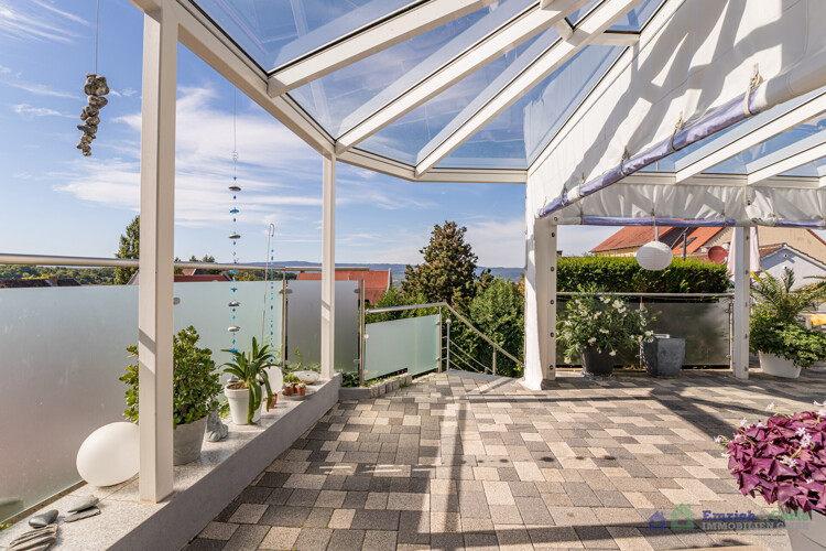 Außenbereich / Carport