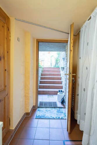 KG - Außentreppe Hof