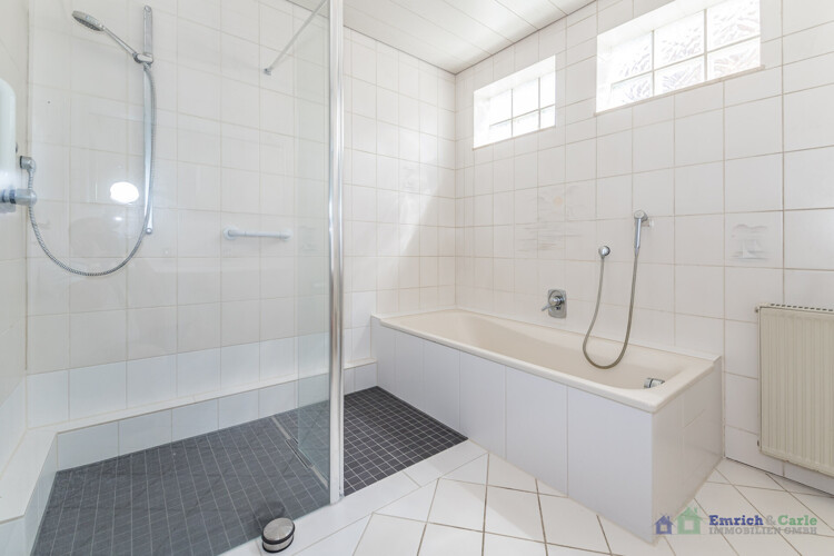 Badezimmer OG