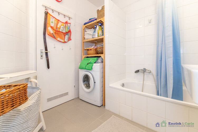 2.OG: Badezimmer
