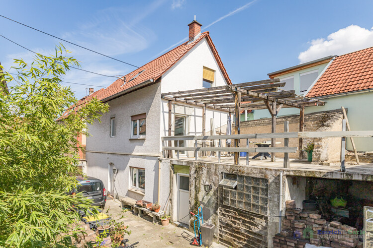 Anbau mit Dachterrasse