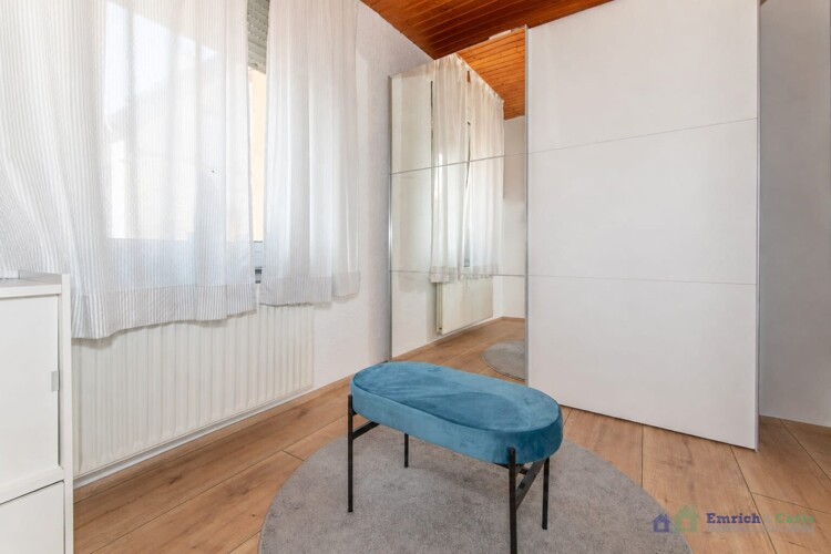 EG: Büro/Gästezimmer