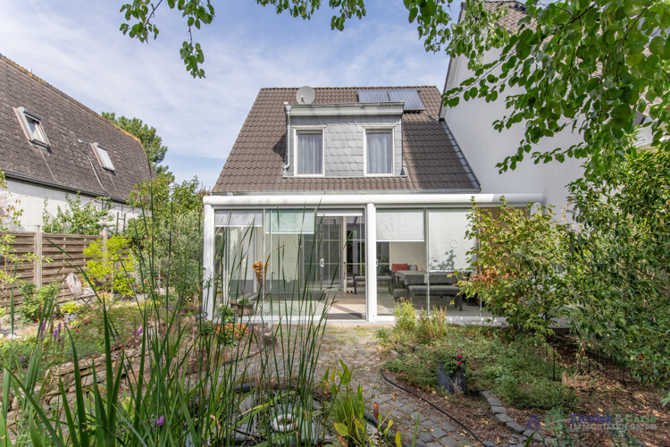 Wintergarten Gartenansicht