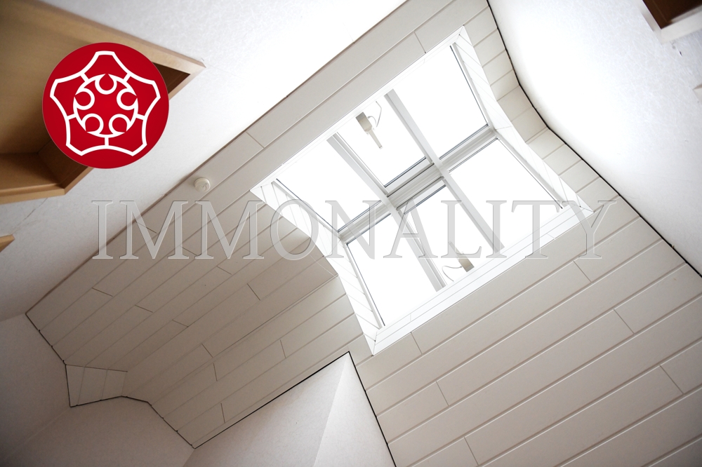 Treppenhaus mit Lichtdach