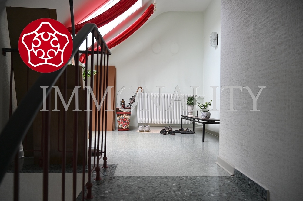 Vorflur zur DG Wohnung DG