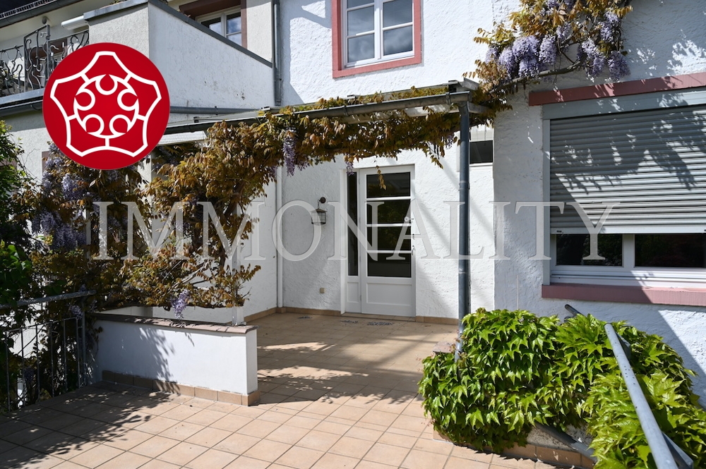 überdachte Terrasse