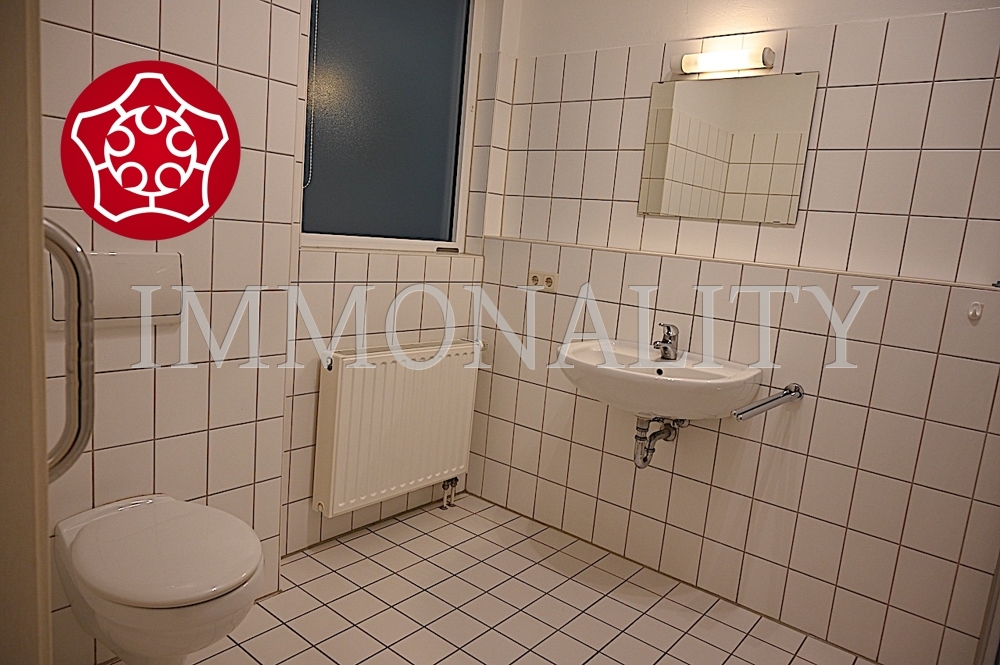 WC+Waschbecken