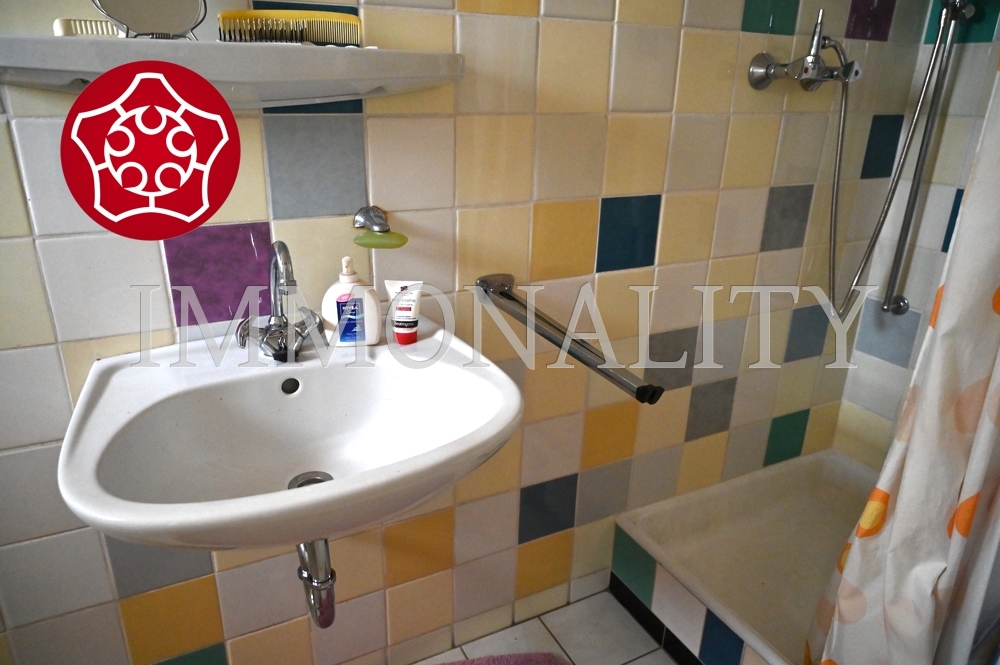 Keller Duschbad + Toilette im Keller